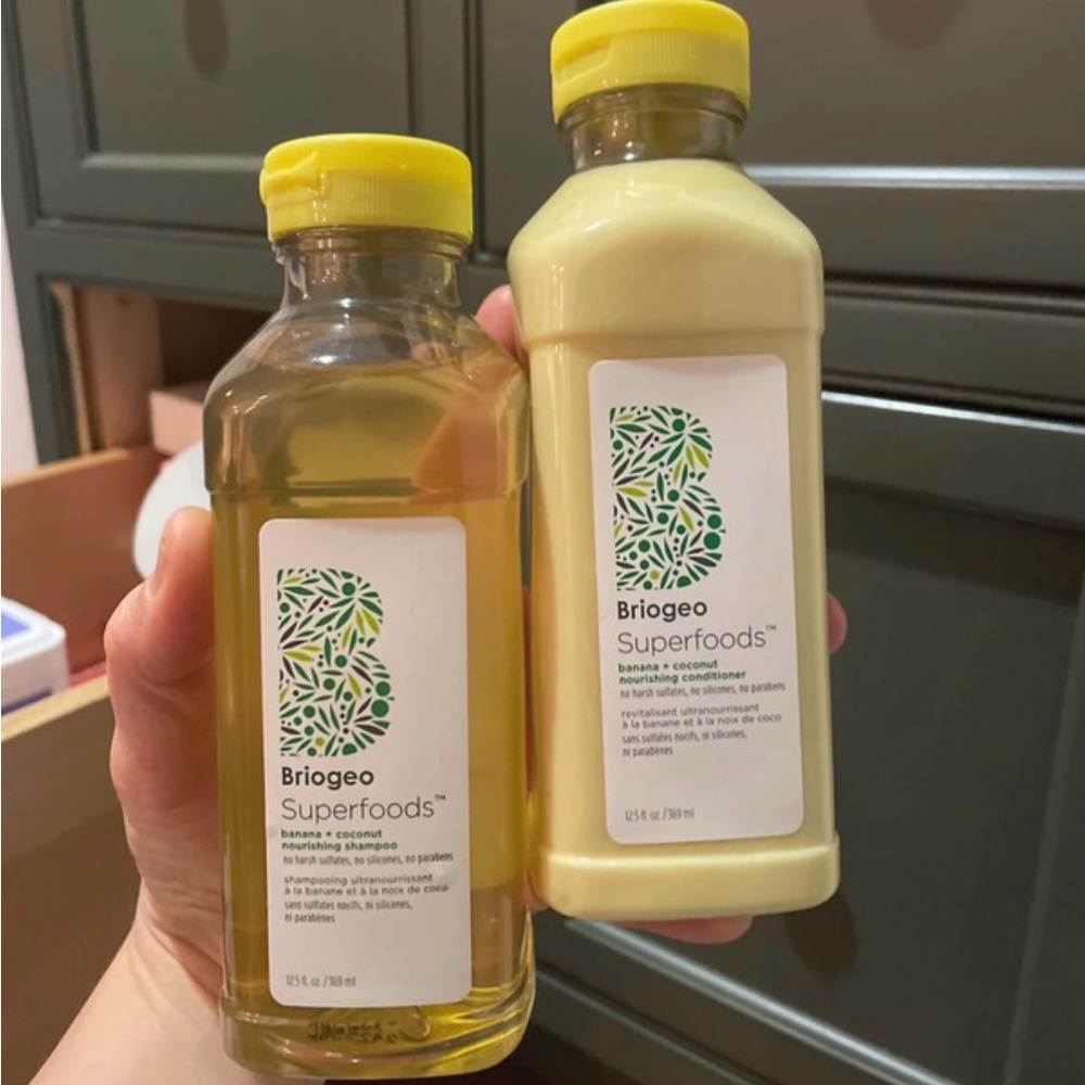 Briogeo Superfoods Banana Coconut Duo - shampoo and conditioner NEW NWT